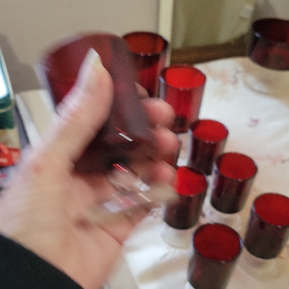 1970s Retro Luminarc Cavalier Ruby Red Glass Set France - Picture 3 of 5